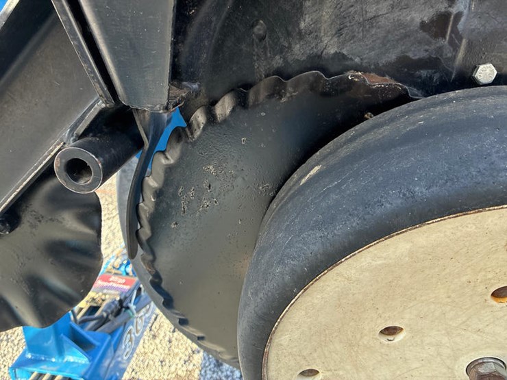 2010-kinze-3600-image-26