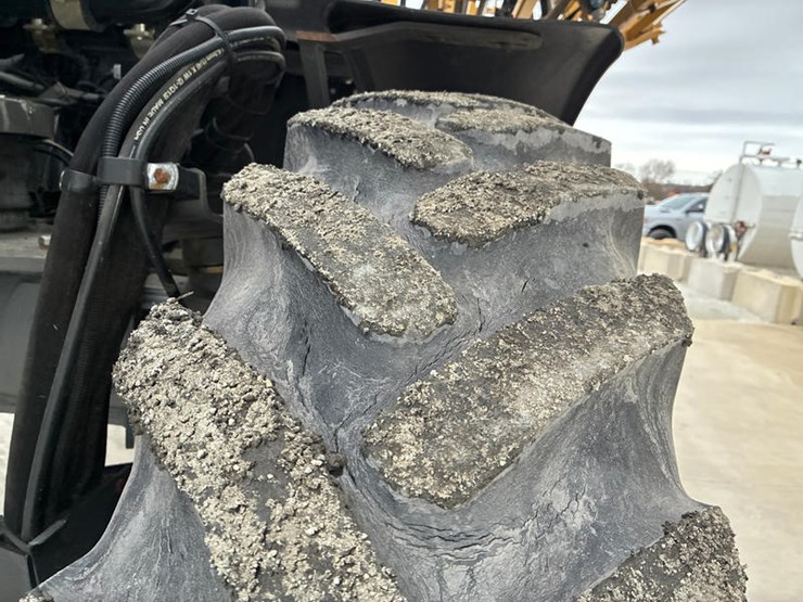 2015-ag-chem-rg1100-image-60