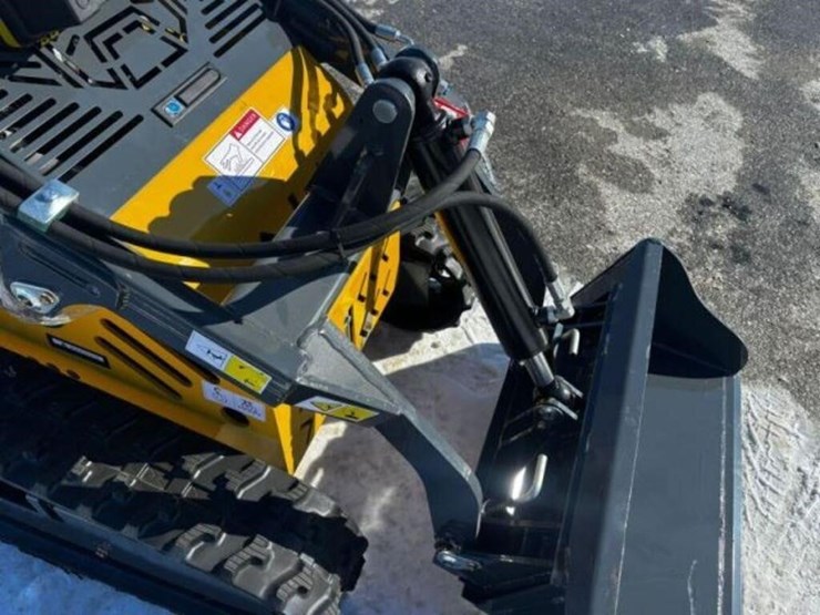 unused-2025-sdlanch-sdll60-skid-steer-image-14