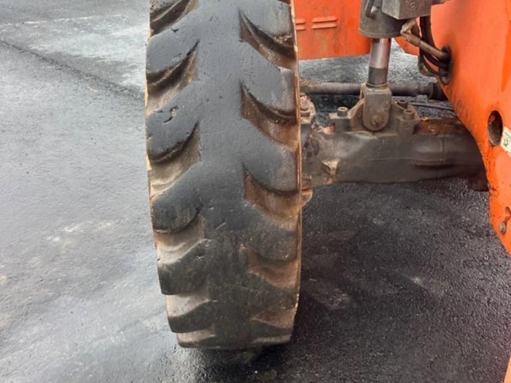 2015-sky-trak-10054-image-15