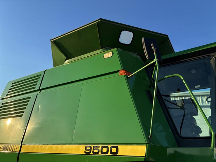 1992-john-deere-9500-image-14