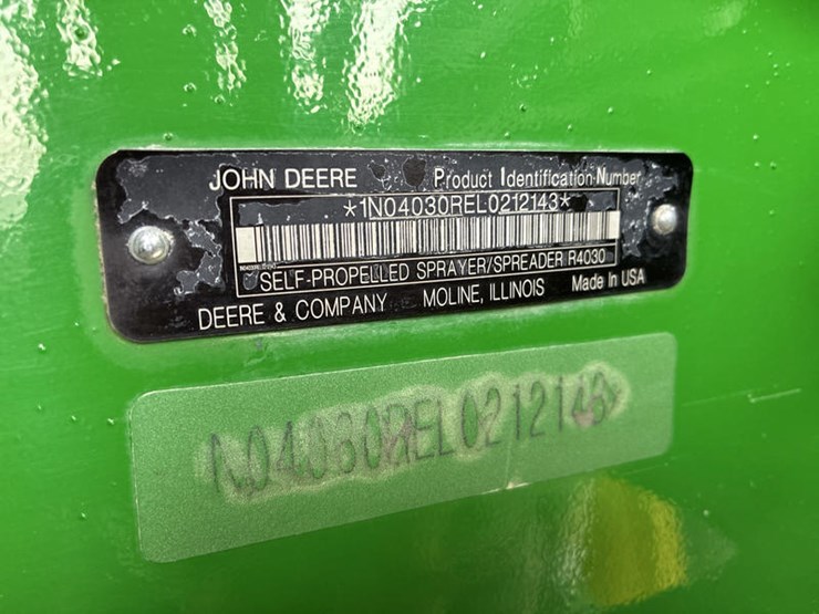 2021-john-deere-r4030-image-2