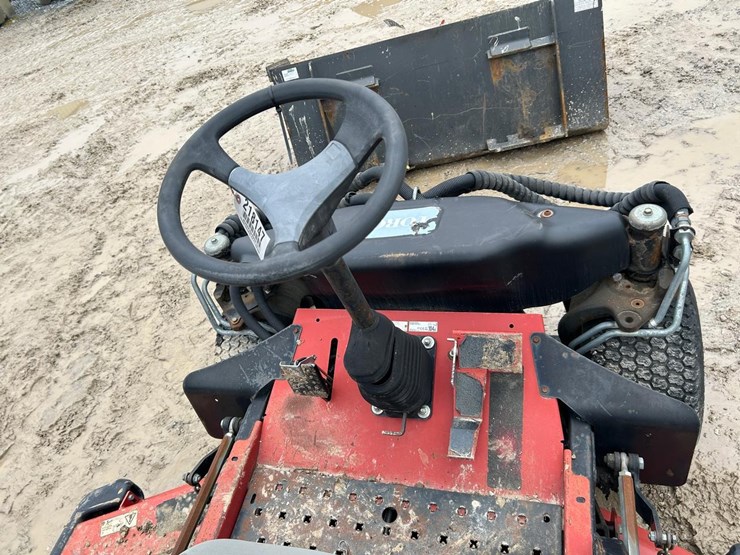 toro-groundsmaster-360-image-13