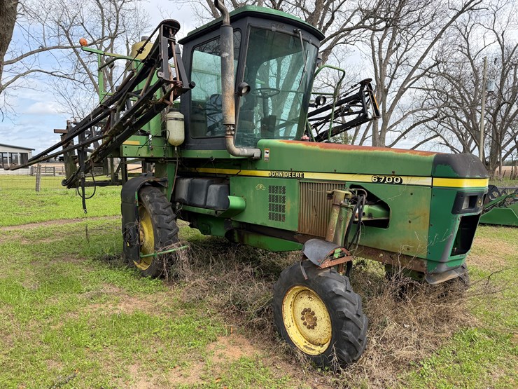 john-deere-6700-image-3