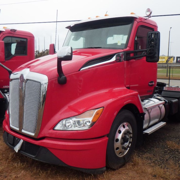 2023 KENWORTH T680