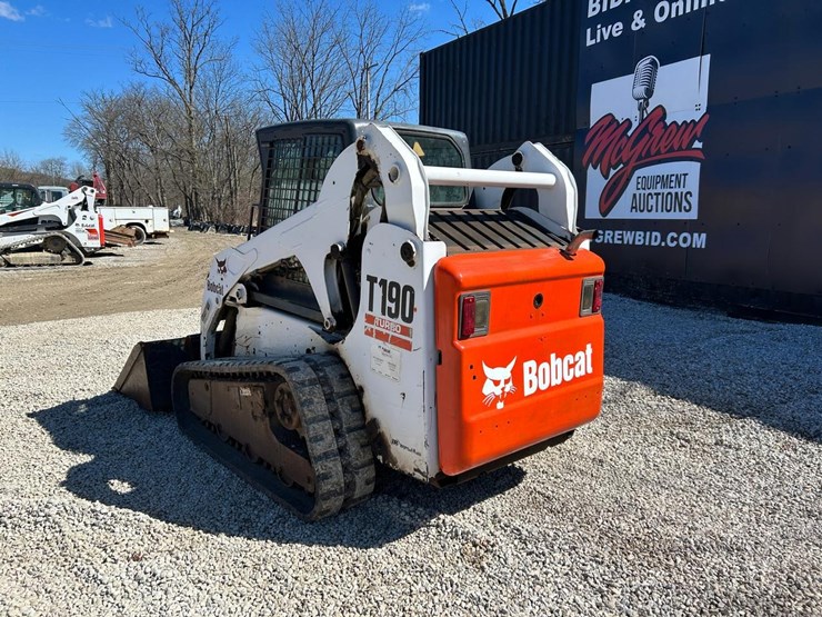 2005-bobcat-t190-image-2