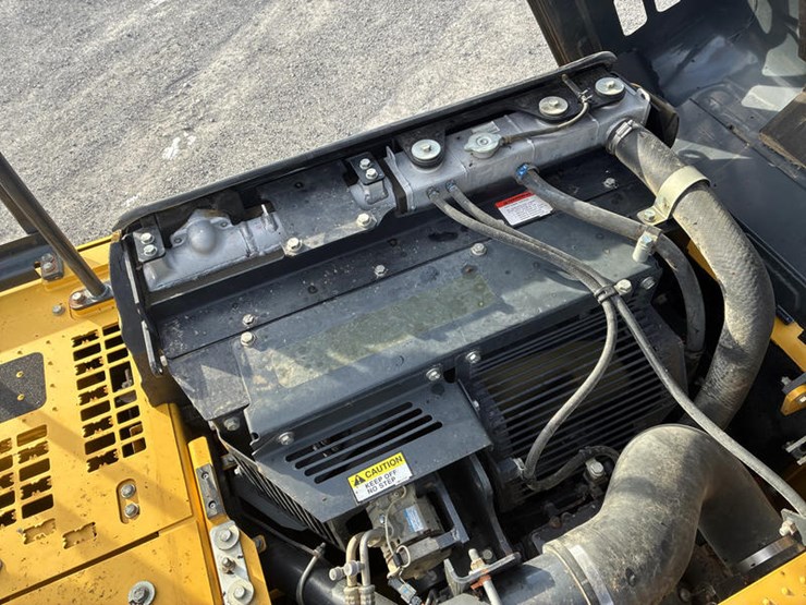 2017-komatsu-pc360-lc-11-image-69