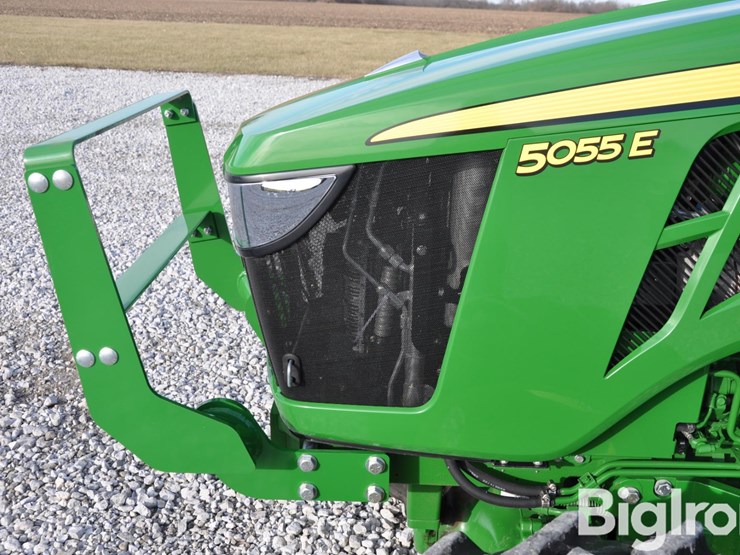 2022-john-deere-5055e-image-9