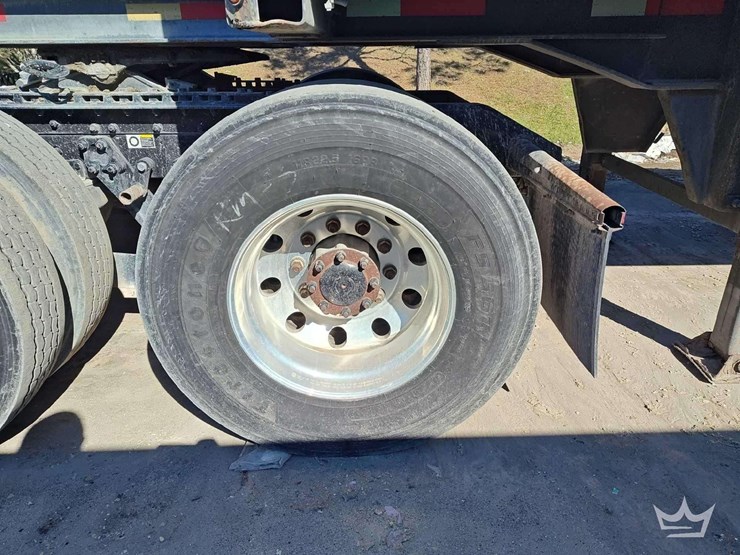 2019-kenworth-t880-image-45