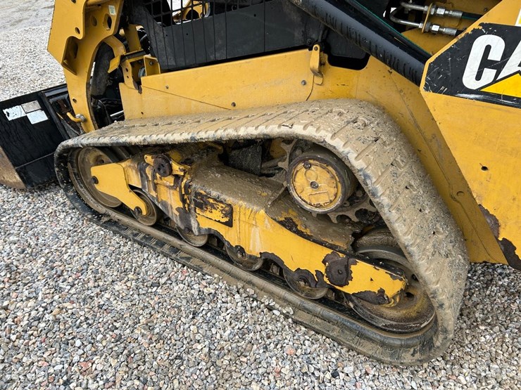 2019-caterpillar-259d-image-18