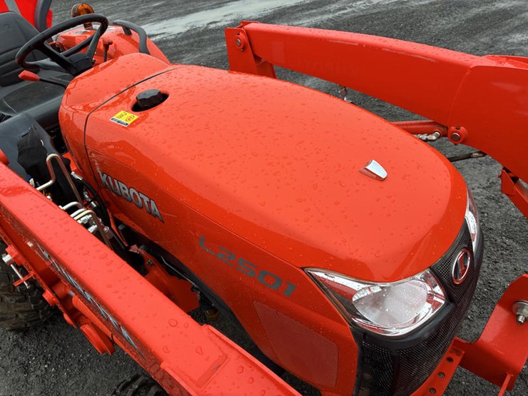 kubota-l2501-image-36