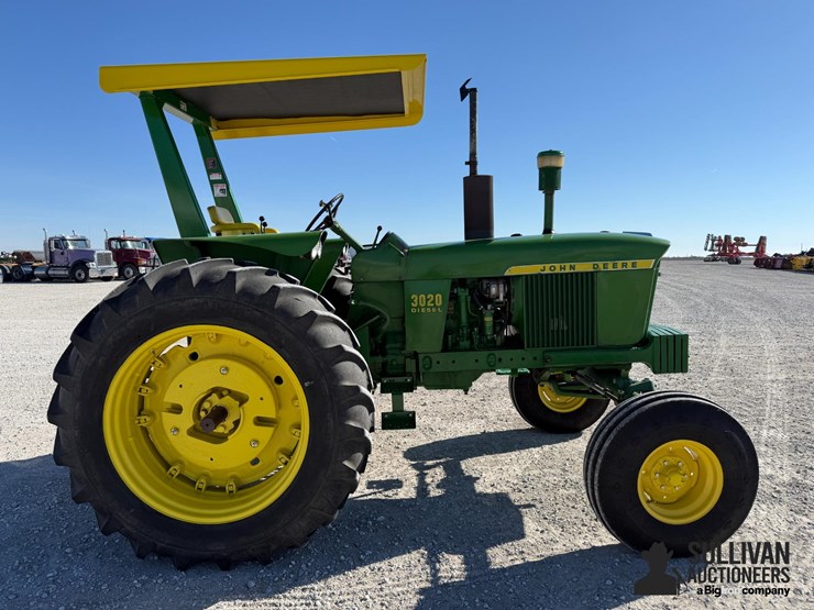 1970-john-deere-3020-image-4