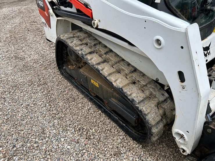 2023-bobcat-t450-image-12