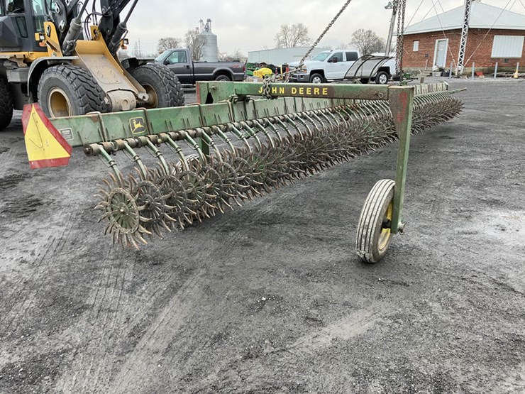 john-deere-400-image-5