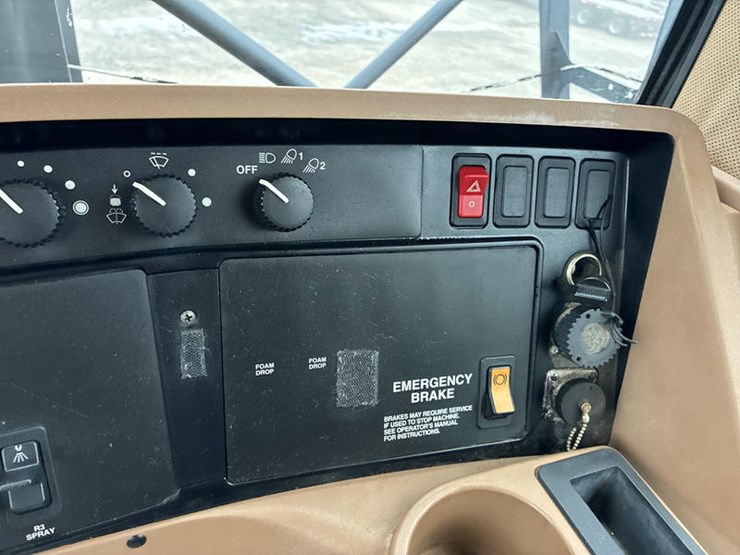 2005-john-deere-4920-image-82