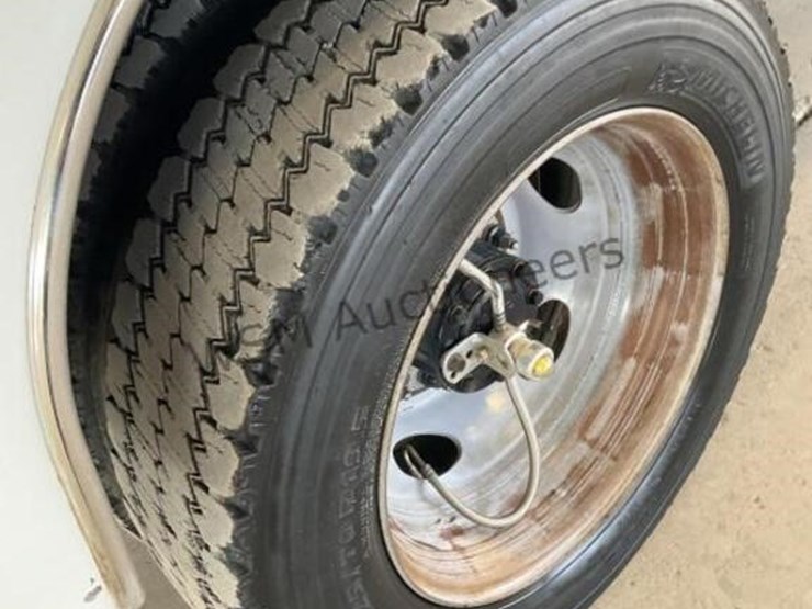 2019-ford-f550-image-8