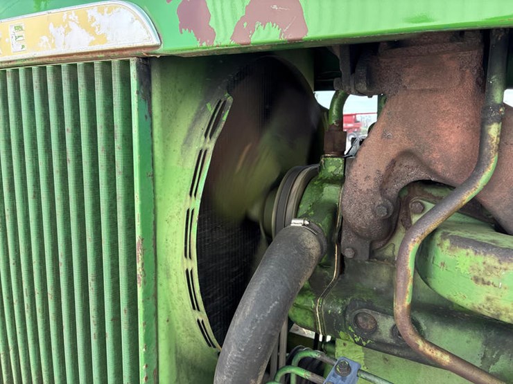 1970-john-deere-4520-image-28
