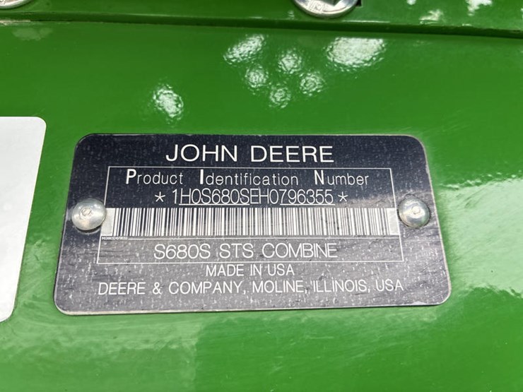 2017-john-deere-s680-image-2