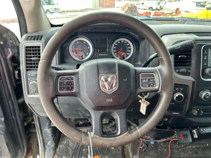 2014-ram-2500-hd-image-17