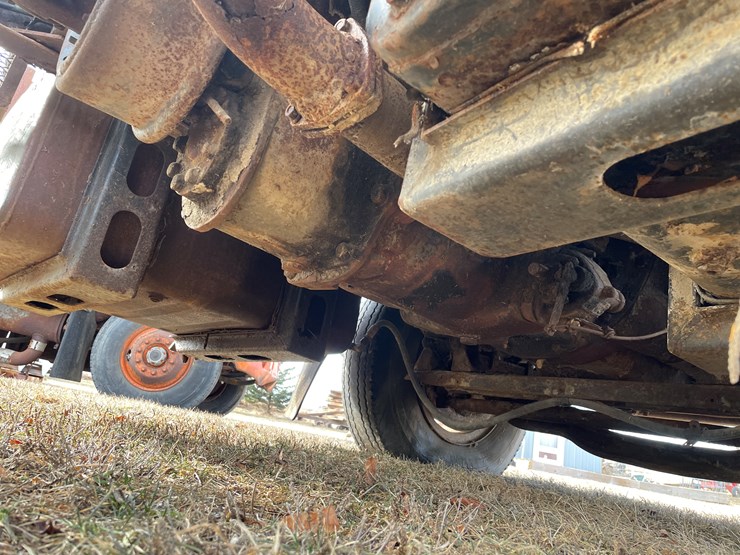 1963-mack-b61-image-15