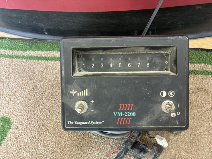 john-deere-7000-image-13