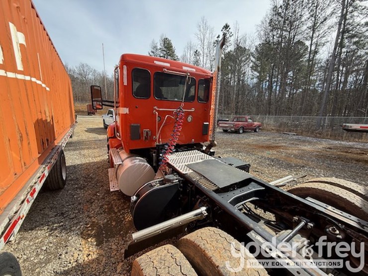 2019-kenworth-t680-image-5