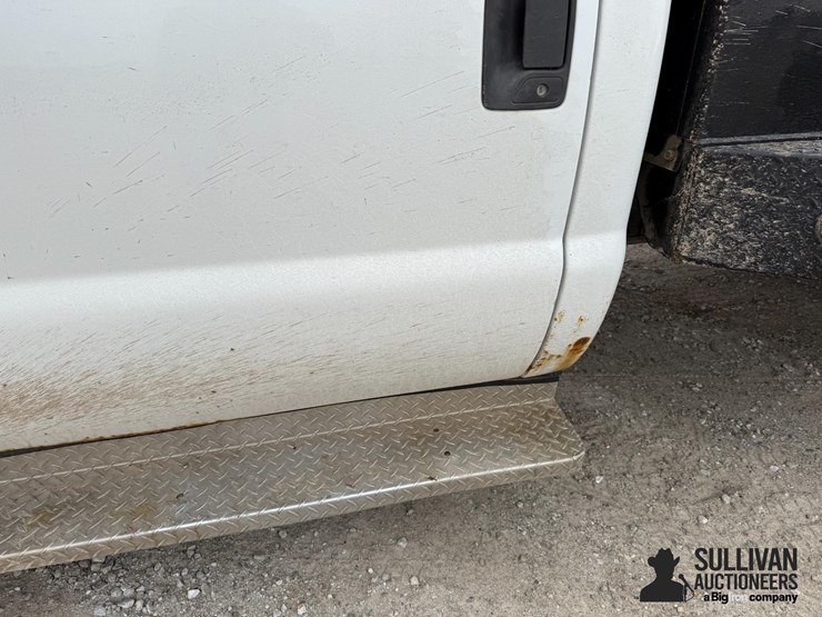 2008-ford-f550-xl-image-18