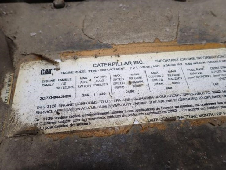 2002-gmc-7500-image-58