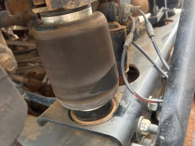 2007-sterling-l9000-4000-gallon-t/a-water-truck-image-34