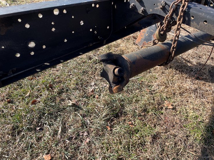 #4217-•-truck-cab-and-chassis-frame-image-10