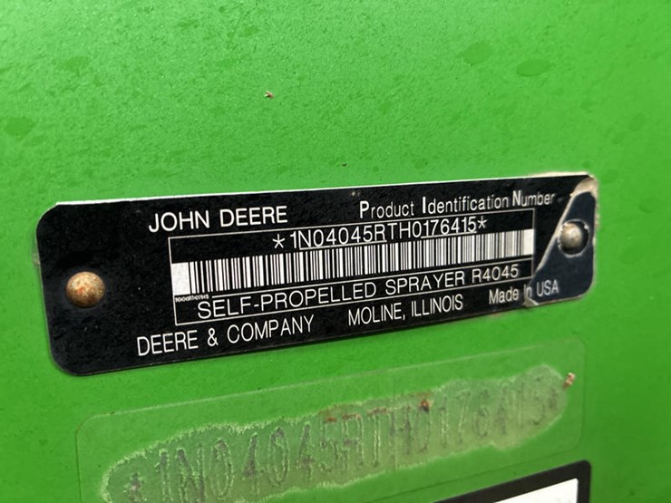 2017-john-deere-r4045-image-2