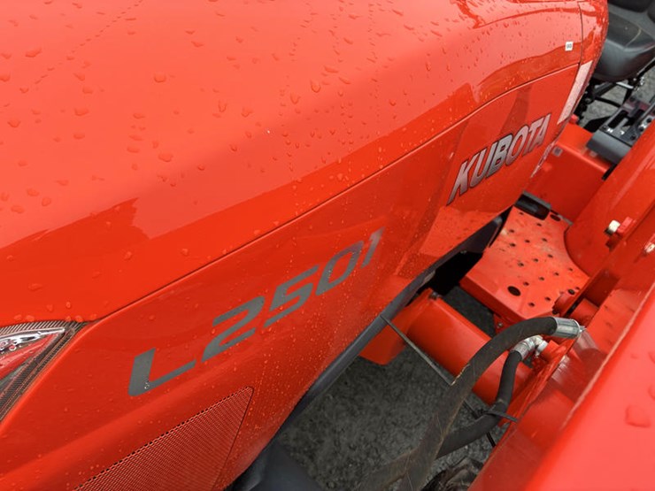 kubota-l2501-image-19