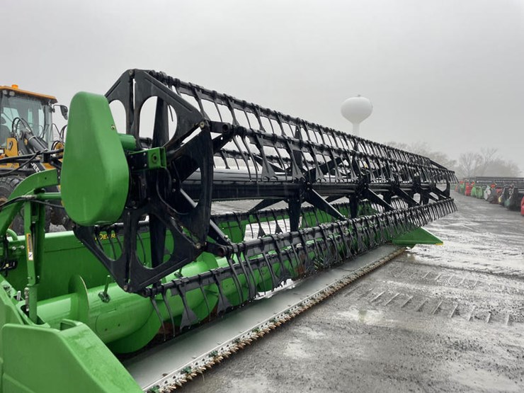 2014-john-deere-625f-image-18