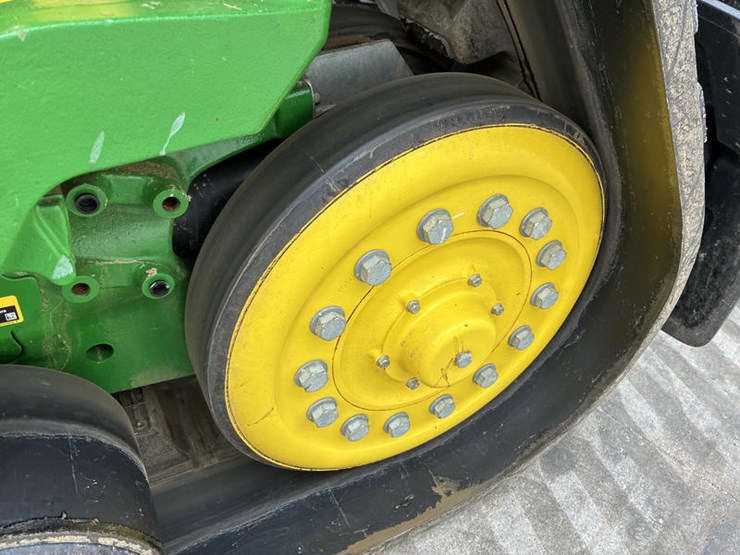 2021-john-deere-8rx-410-image-52