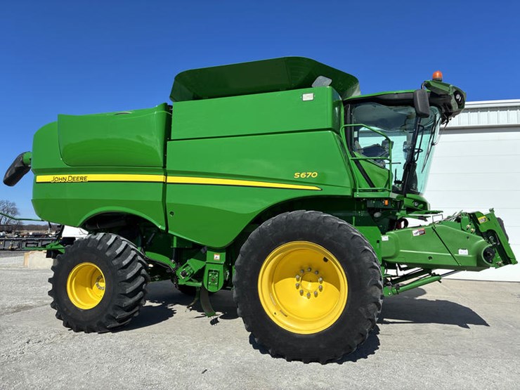 2012-john-deere-s670-image-3