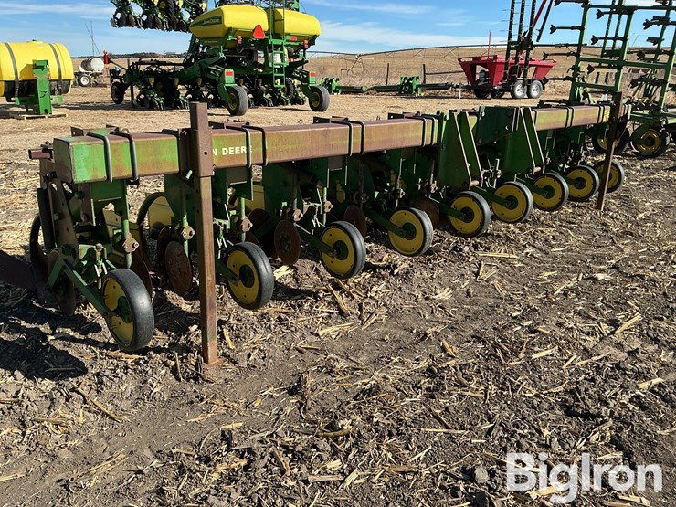 john-deere-885-image-3