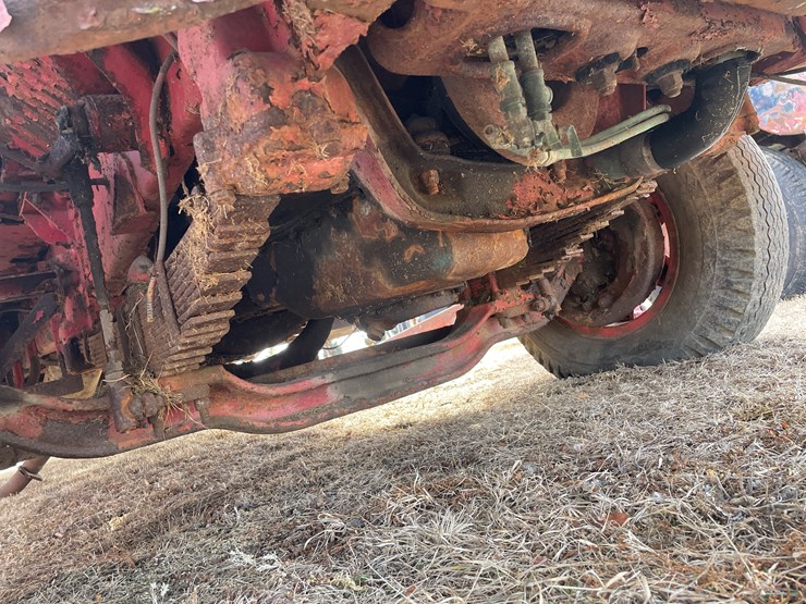 1951-mack-fire-apparatus-image-11