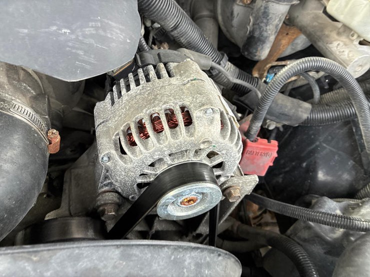 2003-chevrolet-silverado-1500-image-34