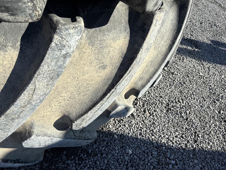 #5095-•-4---contract-ac65-650/65r38-tires-off-4830-image-6