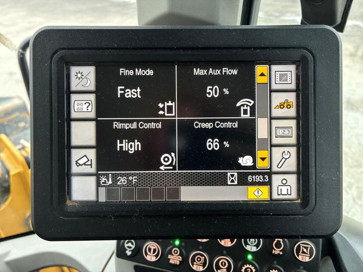 2021-caterpillar-926m-image-86