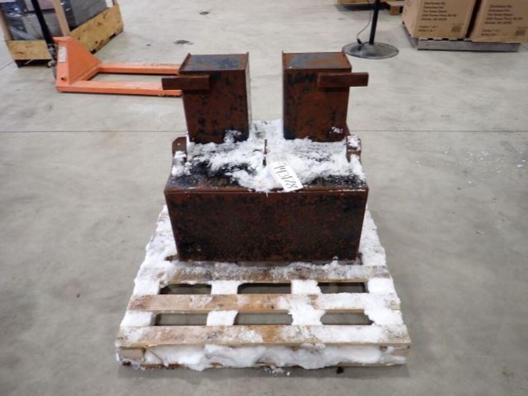 kubota-counterweight-image-8