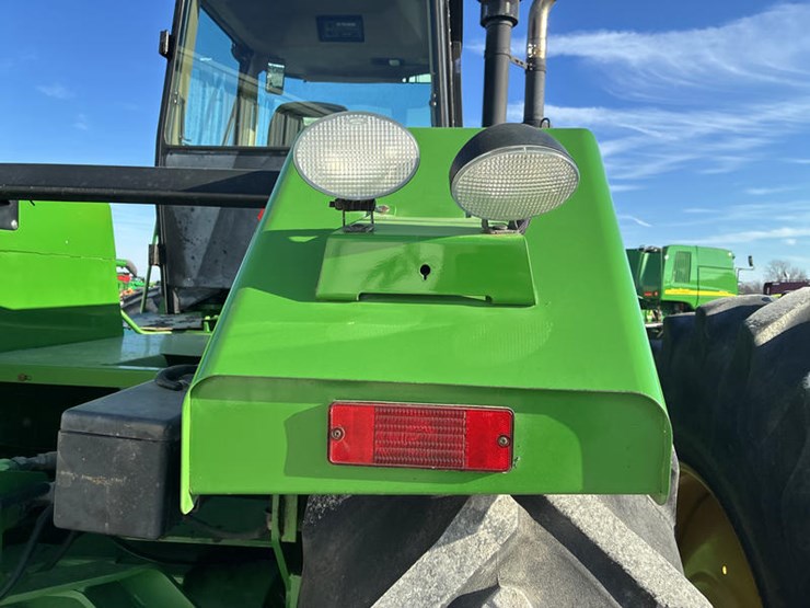 1996-john-deere-8770-image-29