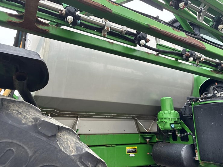 2017-john-deere-r4045-image-24