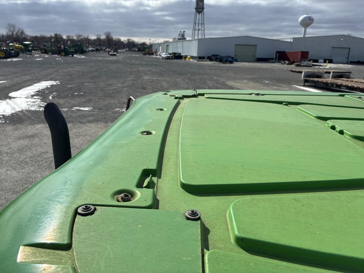 2009-john-deere-6115d-image-55
