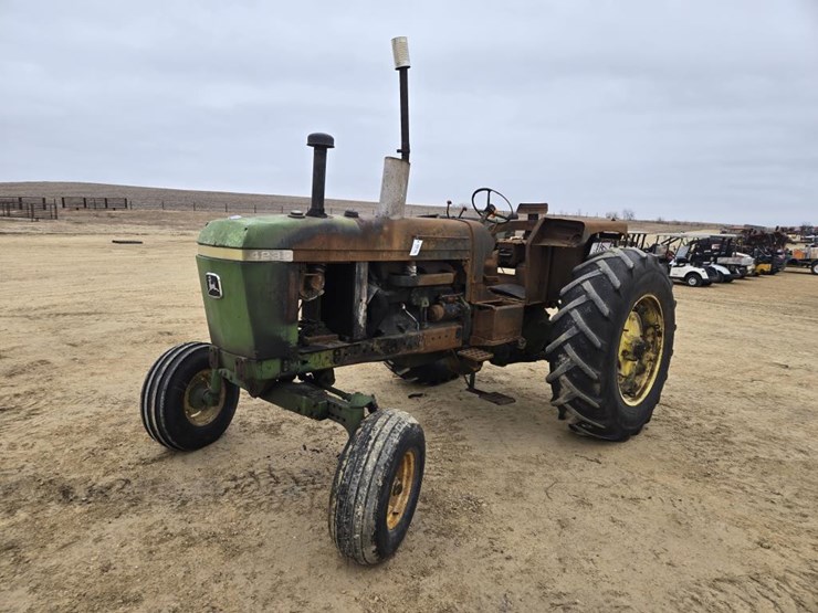 john-deere-4230-image-1