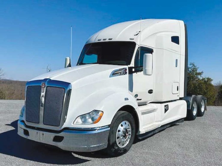 2017-kenworth-t680-image-1