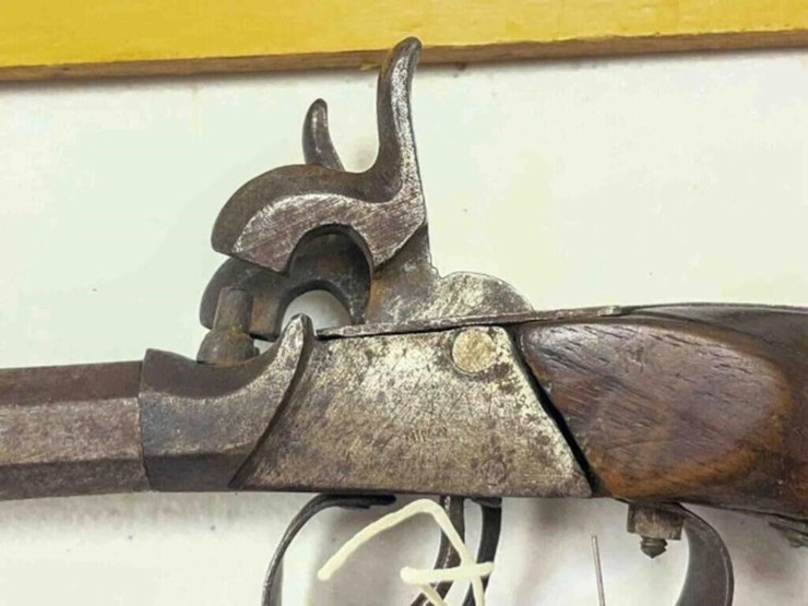 vintage-double-barrell-pistol-image-3