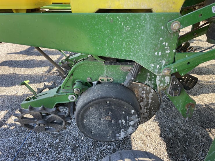 2004-john-deere-db90-image-59