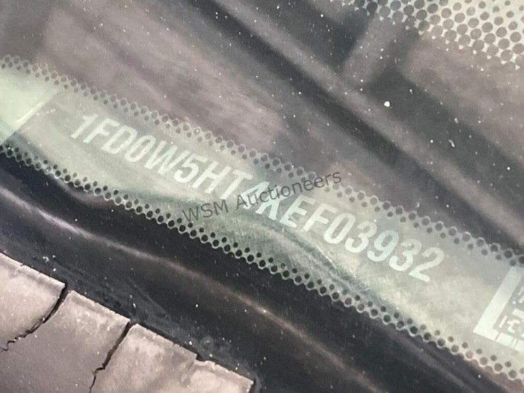 2019-ford-f550-image-16