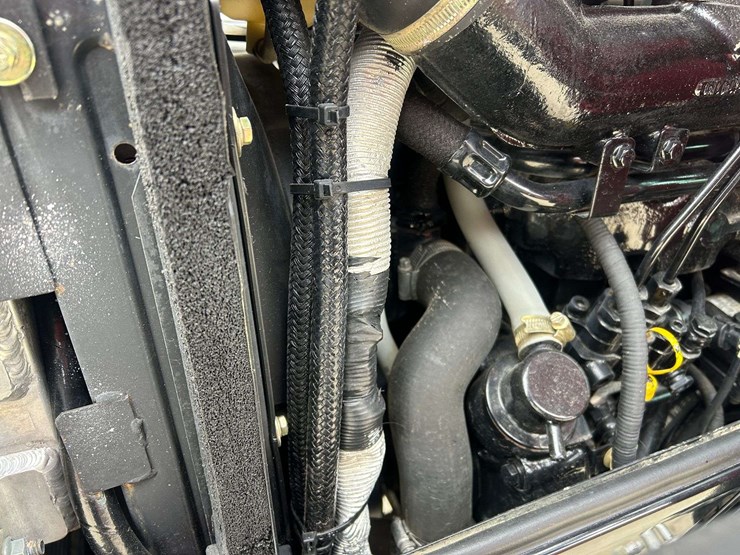 2019-mahindra-3540-hst-image-22